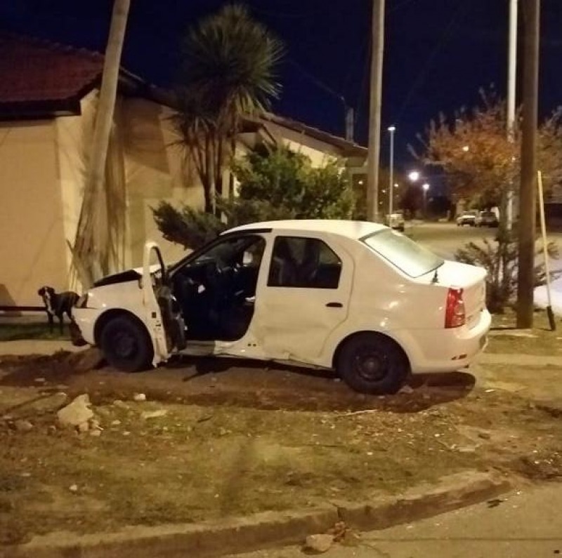 Un conductor alcoholizado choc contra un rems